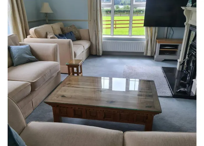 Donegal Town, Revlin Shore And Bank Walk * Donegal Town